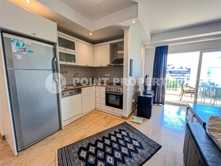 Благоустроенная квартира в полутора километрах от моря, в престижном районе Аланьи - Оба-id-6228-фото-3