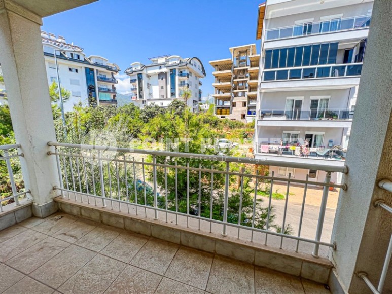 Благоустроенная квартира в полутора километрах от моря, в престижном районе Аланьи - Оба-id-6228-фото-9