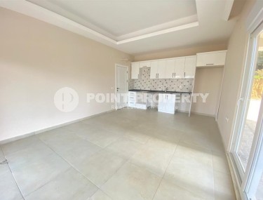 New apartment with fine finishing on the 1st floor in a building commissioned in 2023-id-6230-photo-3