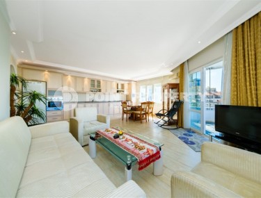 Светлая, уютная квартира 2+1, на площади 110 м2, в 400 метрах от пляжа и набережной-id-6231-фото-2