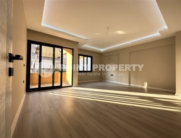 Просторная квартира с чистовой отделкой, в 100 метрах от роскошного пляжа Клеопатры-id-6243-фото-2