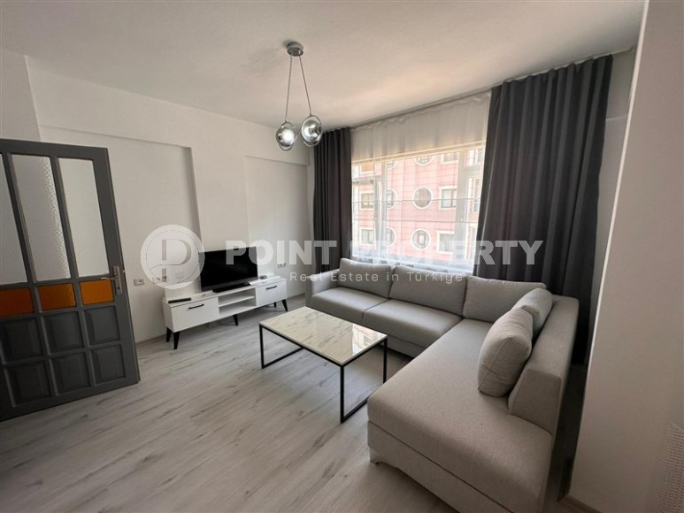 Благоустроенная, меблированная квартира в 400 метрах от моря, в центре популярного Средиземноморского курорта - Аланья-id-6245-фото-2