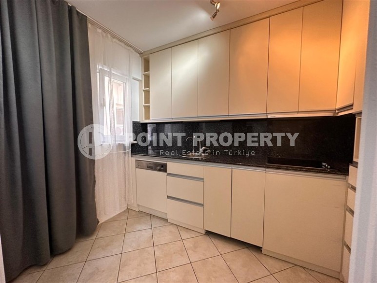 Благоустроенная, меблированная квартира в 400 метрах от моря, в центре популярного Средиземноморского курорта - Аланья-id-6245-фото-5