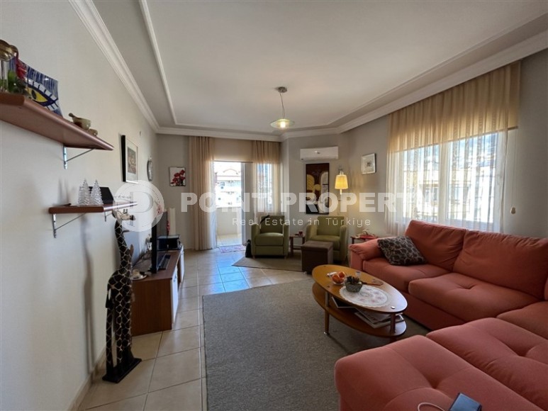 Панорамная квартира с видом на горы, на 4-м этаже в доме 2007 года постройки-id-6246-фото-3