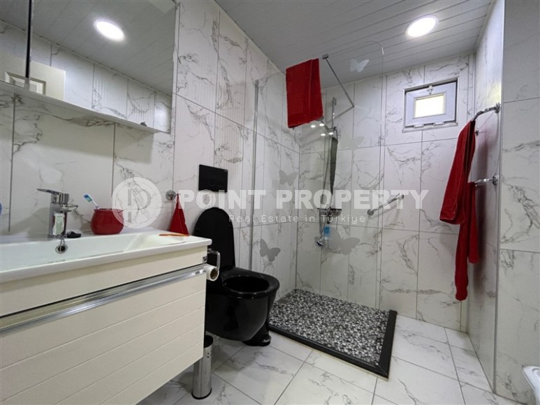 Панорамная квартира с видом на горы, на 4-м этаже в доме 2007 года постройки-id-6246-фото-11