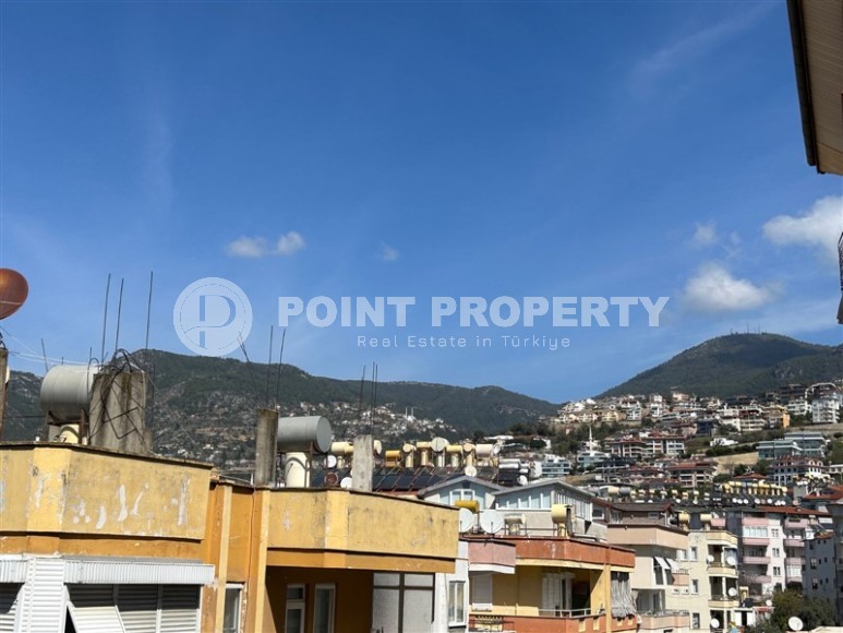 Панорамная квартира с видом на горы, на 4-м этаже в доме 2007 года постройки-id-6246-фото-16