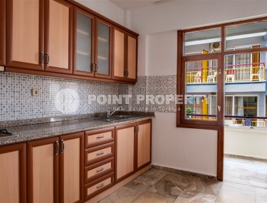 Квартира в 250 метрах от пляжа Клеопатры, на 1-м этаже в доме 1996 года постройки-id-6247-фото-2