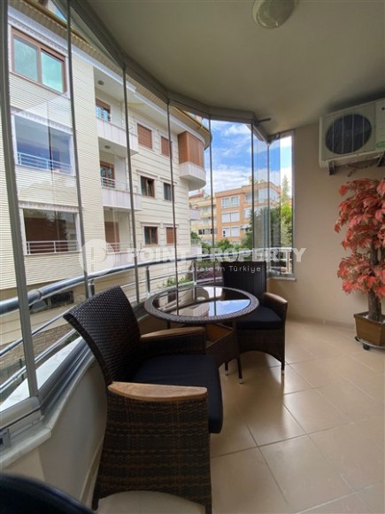 Comfortable 2+1 apartment, with a total area of 120 m2, within walking distance from the center of the popular Mediterranean resort - Alanya-id-6248-photo-9