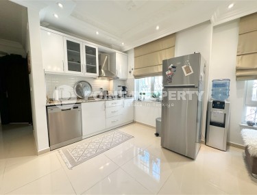 Комфортабельная квартира  с мебелью и бытовой техникой, в 550 метрах от пляжа, в центре Аланьи-id-6250-фото-5