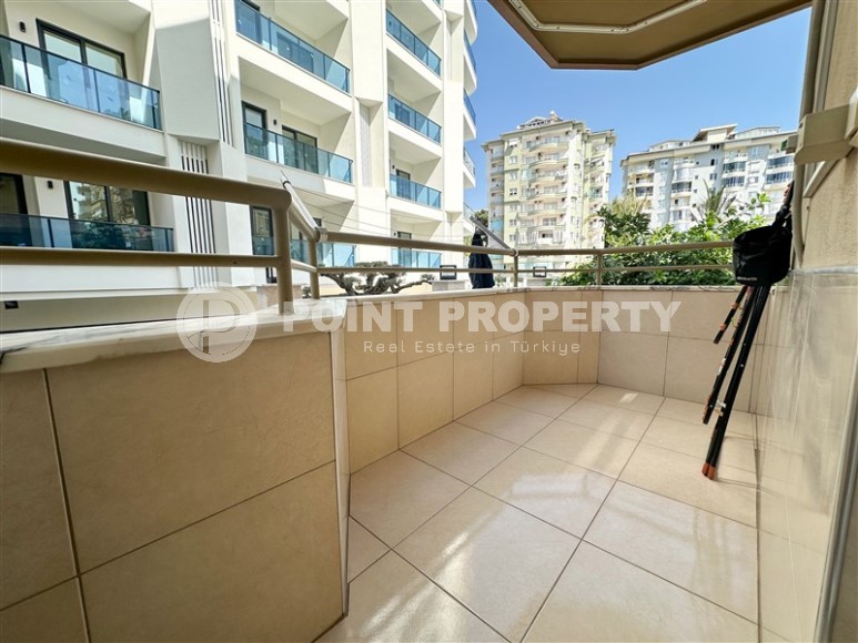 Comfortable apartment with furniture and household appliances, 550 meters from the beach, in the center of Alanya-id-6250-photo-13