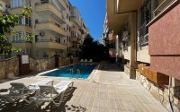 Comfortable apartment with furniture and household appliances, 550 meters from the beach, in the center of Alanya-id-6250-photo-15
