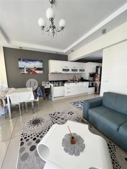 Small comfortable apartment 250 meters from the luxurious Cleopatra Beach, in the center of Alanya-id-6251-photo-1