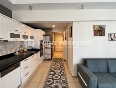 Small comfortable apartment 250 meters from the luxurious Cleopatra Beach, in the center of Alanya-id-6251-photo-4