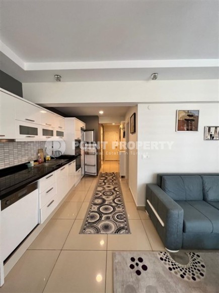 Small comfortable apartment 250 meters from the luxurious Cleopatra Beach, in the center of Alanya-id-6251-photo-4