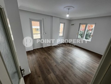 Квартира с качественной чистовой отделкой, на 2-м этаже в доме 2013 года постройки-id-6253-фото-4