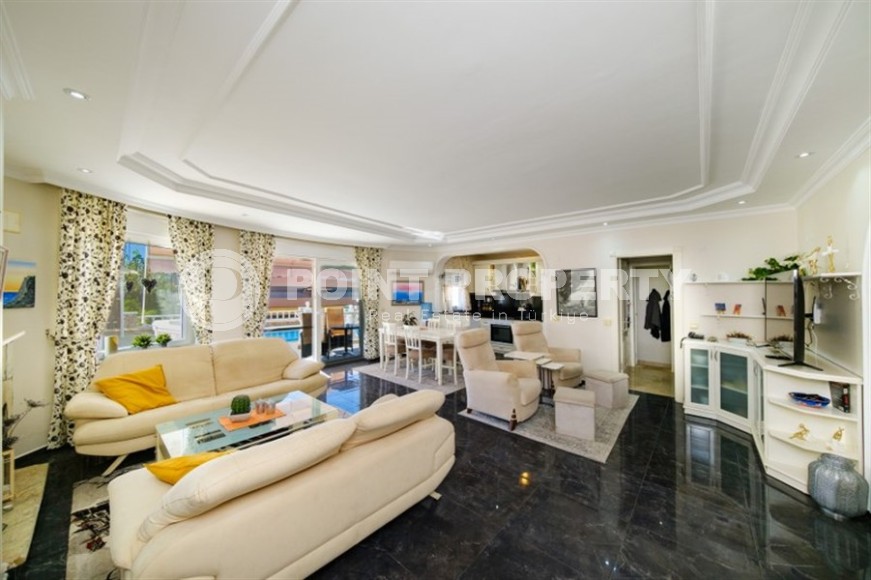 One-storey villa with a swimming pool, garden, and spacious roof terrace, in the modern area of Alanya - Mahmutlar-id-6258-photo-2