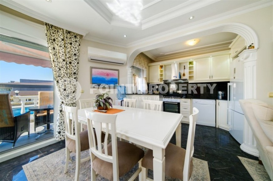 One-storey villa with a swimming pool, garden, and spacious roof terrace, in the modern area of Alanya - Mahmutlar-id-6258-photo-3