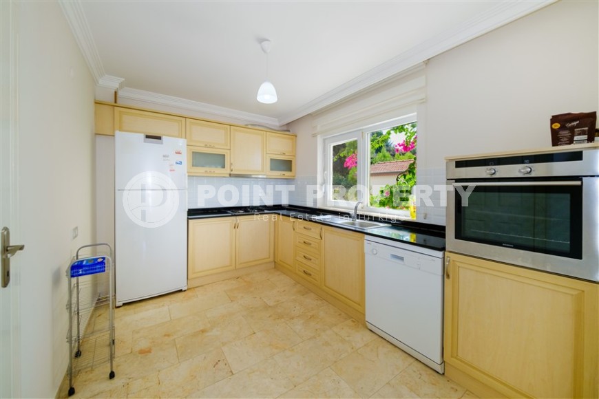 Трехэтажная вилла с панорамным видом на море, в живописном, экологически чистом районе Аланьи - Каргыджак-id-6263-фото-7