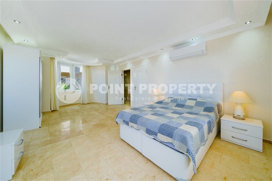 Трехэтажная вилла с панорамным видом на море, в живописном, экологически чистом районе Аланьи - Каргыджак-id-6263-фото-14