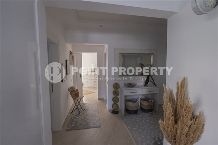 Furnished three-room apartment, 100m² in a cozy residence in Cikcilli area, Alanya-id-1492-photo-9