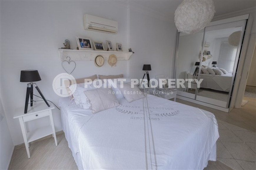 Furnished three-room apartment, 100m² in a cozy residence in Cikcilli area, Alanya-id-1492-photo-12