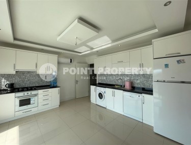 Светлая, просторная квартира с видом на море, в центре престижного района Аланьи - Кестель-id-6266-фото-4