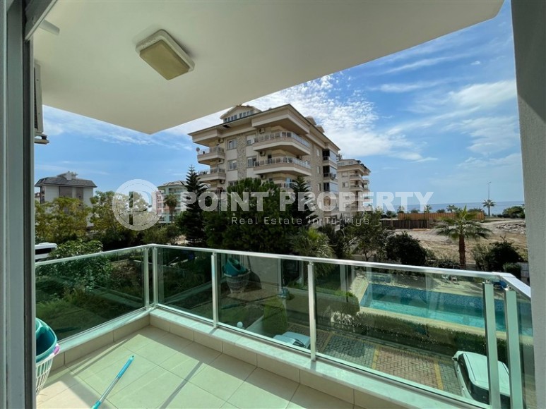 Светлая, просторная квартира с видом на море, в центре престижного района Аланьи - Кестель-id-6266-фото-12