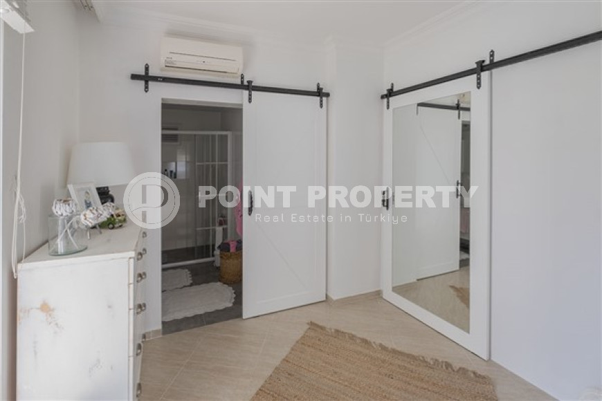 Furnished three-room apartment, 100m² in a cozy residence in Cikcilli area, Alanya-id-1492-photo-16