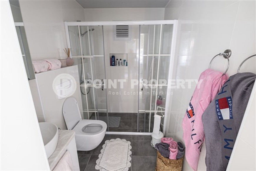 Furnished three-room apartment, 100m² in a cozy residence in Cikcilli area, Alanya-id-1492-photo-18