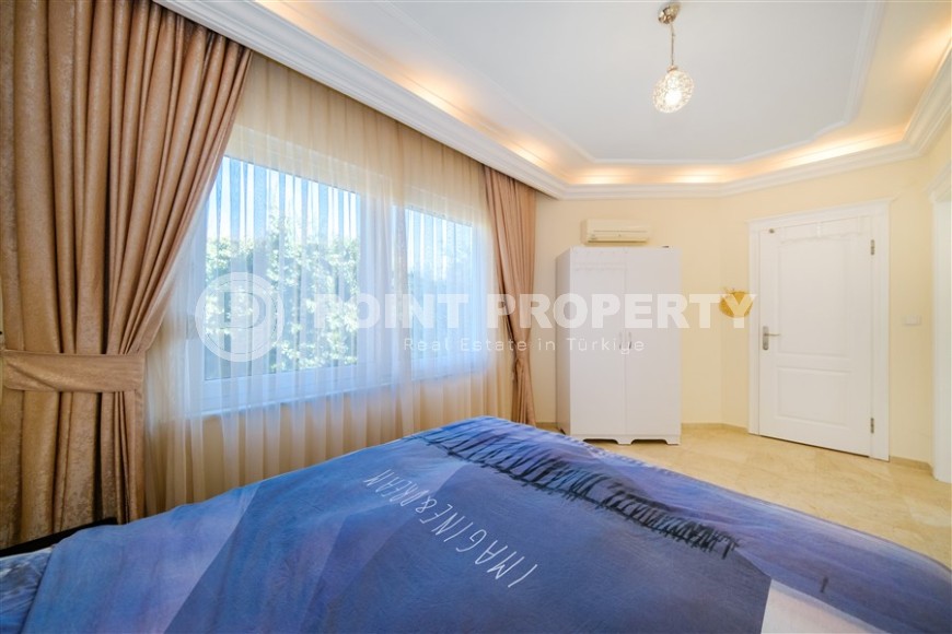 Spacious two-bedroom apartment, one and a half kilometers from the sea, in the picturesque area of Alanya - Demirtas-id-6270-photo-7