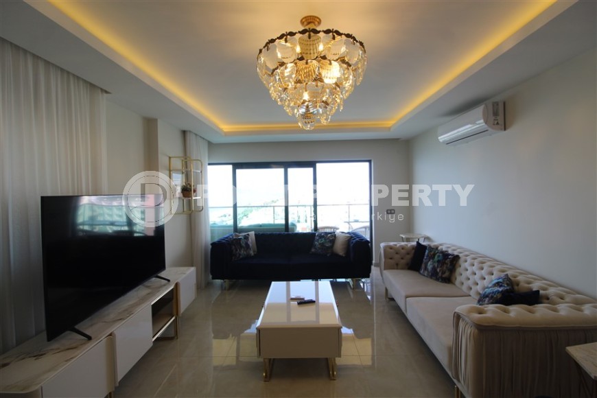 Panoramic apartment on the 9th floor in a premium residential complex, on the first line from the sea-id-6271-photo-3