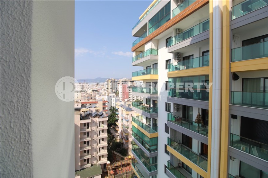Panoramic apartment on the 9th floor in a premium residential complex, on the first line from the sea-id-6271-photo-12