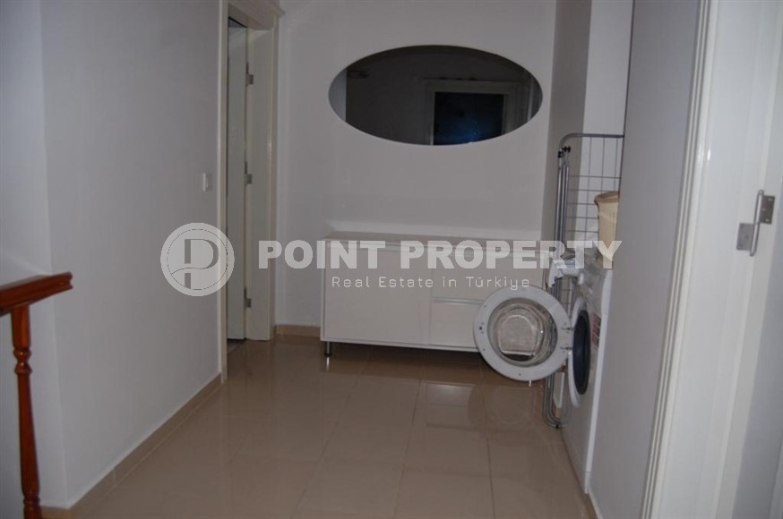 Панорамный дуплекс с видом на горы, на 6-м этаже с мансардой, в 150 метрах от пляжа Клеопатры-id-6278-фото-12