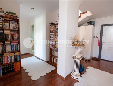 Duplex penthouse with four bedrooms, 220 m², with mountain and sea views in a luxury complex in Oba-id-1494-photo-4