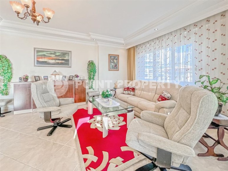 Уютная квартира с панорамным видом на море и горы, на 9-м этаже в благоустроенном жилом комплексе, построенном в 2010 году-id-6281-фото-3