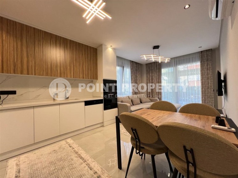 Квартира с современным дизайном, мебелью и бытовой техникой, в 400 метрах от знаменитого пляжа Клеопатры-id-6284-фото-2