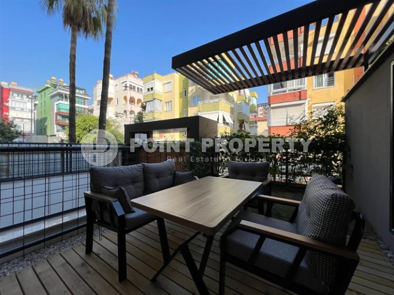 Квартира с современным дизайном, мебелью и бытовой техникой, в 400 метрах от знаменитого пляжа Клеопатры-id-6284-фото-10