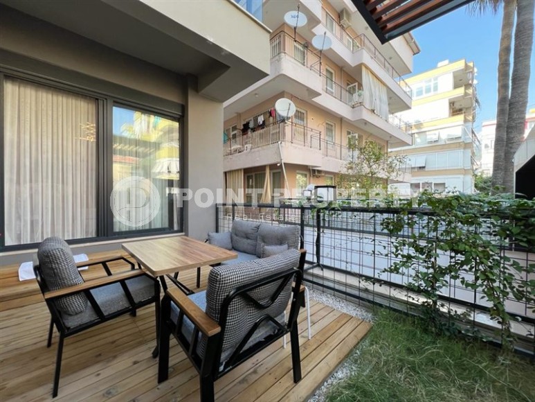 Квартира с современным дизайном, мебелью и бытовой техникой, в 400 метрах от знаменитого пляжа Клеопатры-id-6284-фото-11