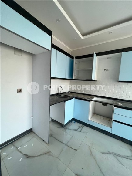 Small new apartment in a comfortable residential complex, 550 meters from the sea-id-6286-photo-3