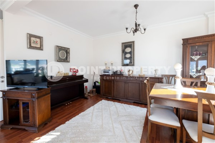 Duplex penthouse with four bedrooms, 220 m², with mountain and sea views in a luxury complex in Oba-id-1494-photo-18