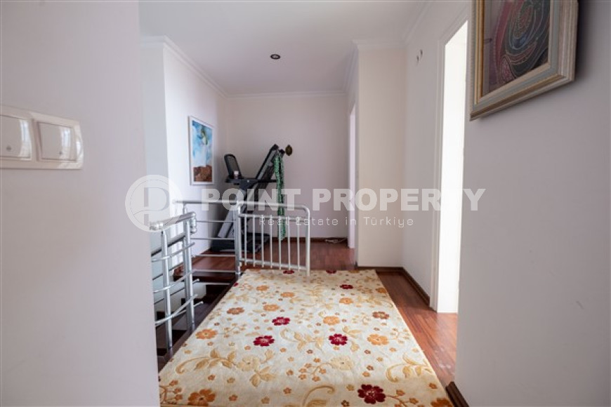 Duplex penthouse with four bedrooms, 220 m², with mountain and sea views in a luxury complex in Oba-id-1494-photo-21