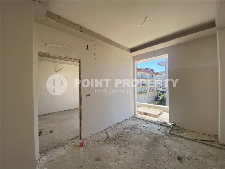 Небольшая новая квартира с чистовой отделкой, в 250 метрах от моря, в центре престижного района Аланьи - Кестель-id-6293-фото-2