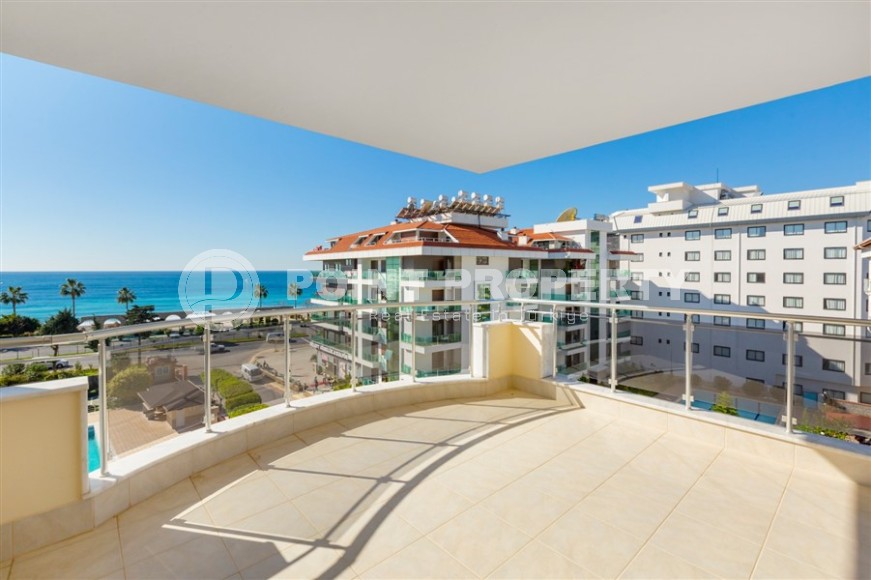 Большая двухуровневая квартира, общей площадью 300 м2, с роскошным панорамным видом на море, в живописном районе Аланьи - Кестель-id-6294-фото-23