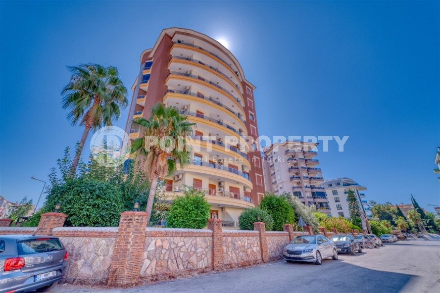 Spacious, modern 4+1 apartment, on an area of 200 m2, on the 4th floor, in the center of Alanya-id-6295-photo-27