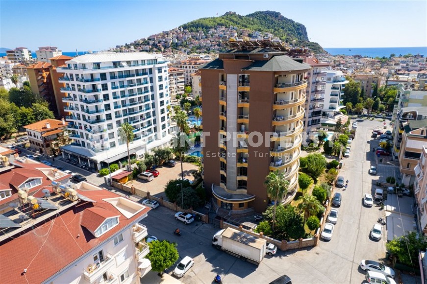 Spacious, modern 4+1 apartment, on an area of 200 m2, on the 4th floor, in the center of Alanya-id-6295-photo-28