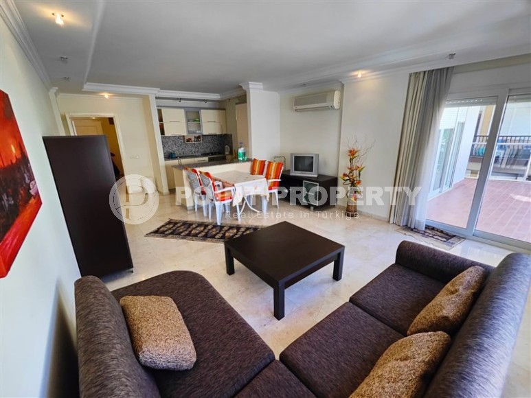 Благоустроенная квартира с мебелью и бытовой техникой, на 2-м этаже в доме 2005 года постройки-id-6297-фото-2