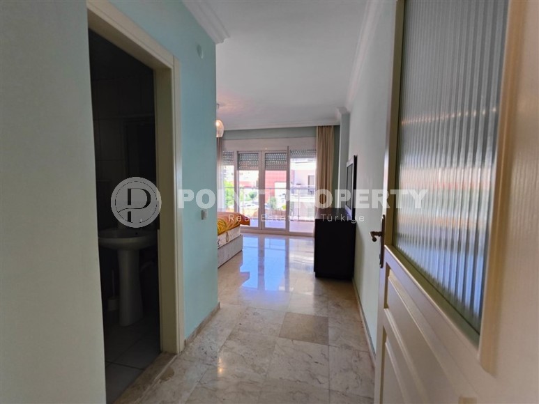 Благоустроенная квартира с мебелью и бытовой техникой, на 2-м этаже в доме 2005 года постройки-id-6297-фото-12