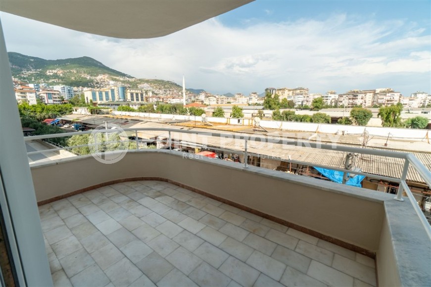 Современная, уютная квартира 1+1, на площади 70 м2, в центре популярного Средиземноморского курорта - Аланья-id-6301-фото-10