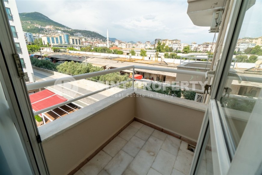 Современная, уютная квартира 1+1, на площади 70 м2, в центре популярного Средиземноморского курорта - Аланья-id-6301-фото-11