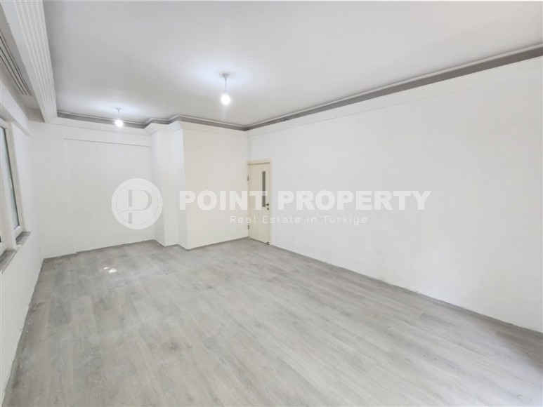 Недорогая квартира с чистовой отделкой, на 1-м этаже в доме 1995 года постройки, в центре Аланьи-id-6306-фото-9